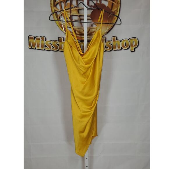 Fashion Nova Yellow Satin Cowl Neck Mini Dress Size Large - Picture 1 of 5